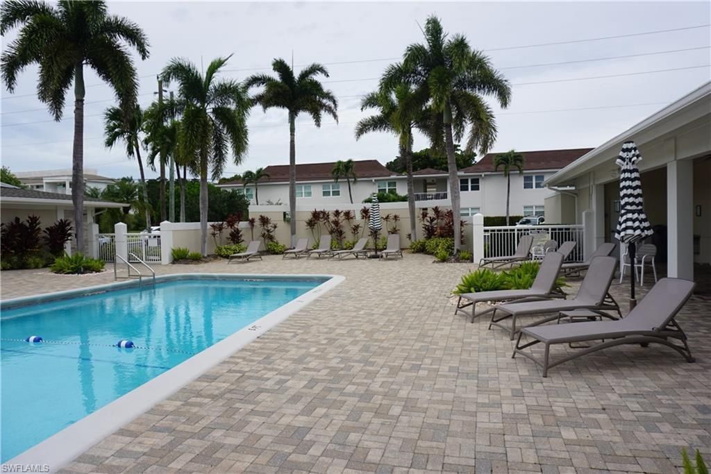 663 S 12th Ave, Unit 663, Naples, FL 34102 Photo