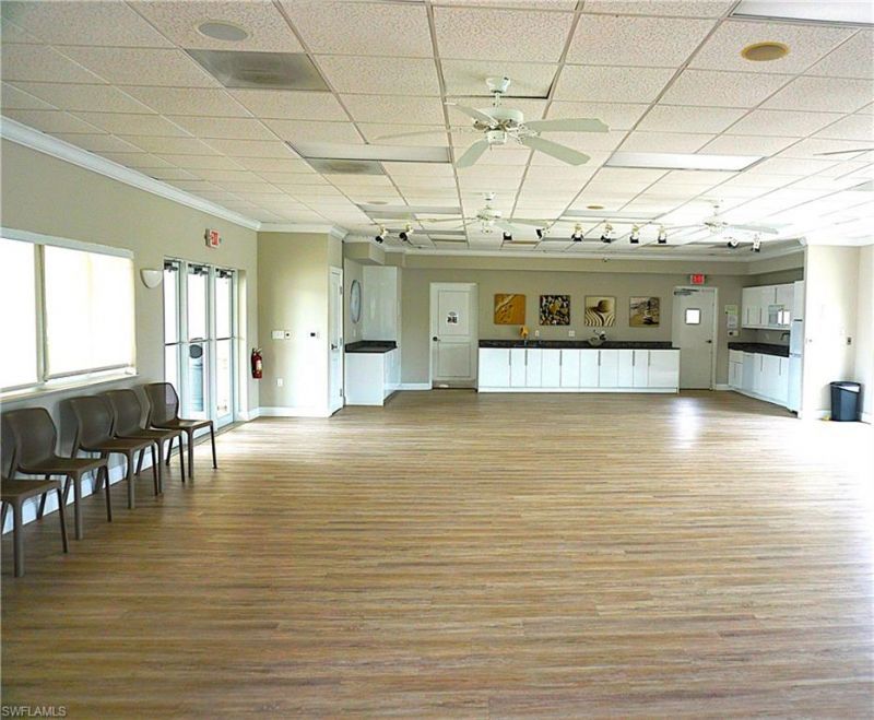 663 S 12th Ave, Unit 663, Naples, FL 34102 Photo