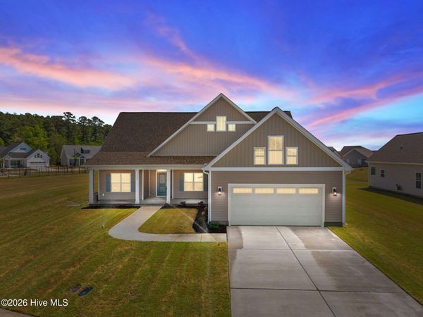 3209 Honeysuckle Drive, Winterville, NC 28590