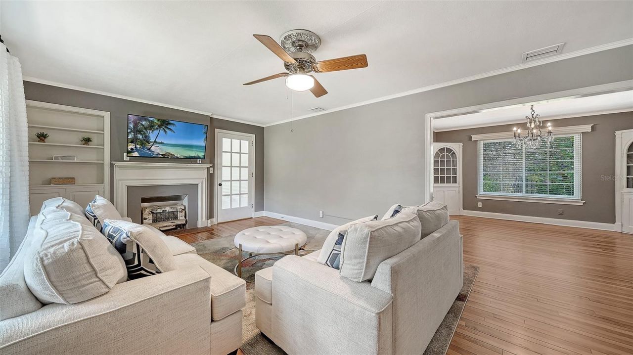 121 24th Street W, Bradenton, FL 34205 Photo