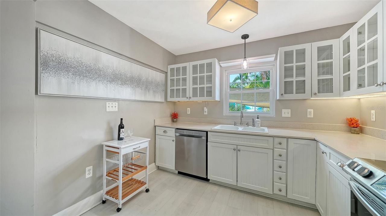 121 24th Street W, Bradenton, FL 34205 Photo