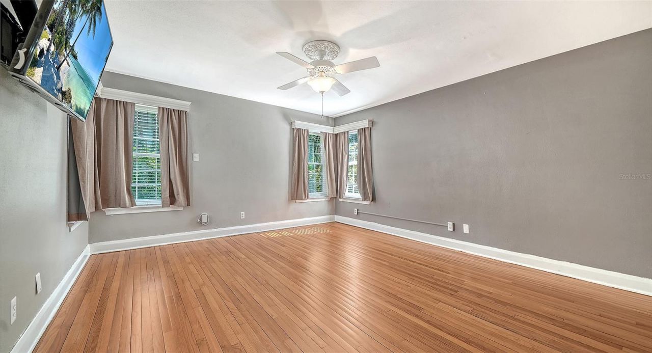 121 24th Street W, Bradenton, FL 34205 Photo