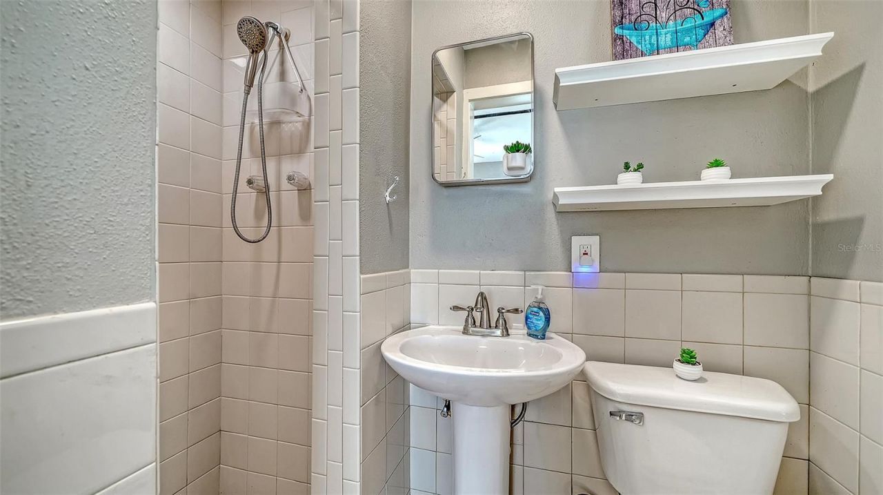 121 24th Street W, Bradenton, FL 34205 Photo