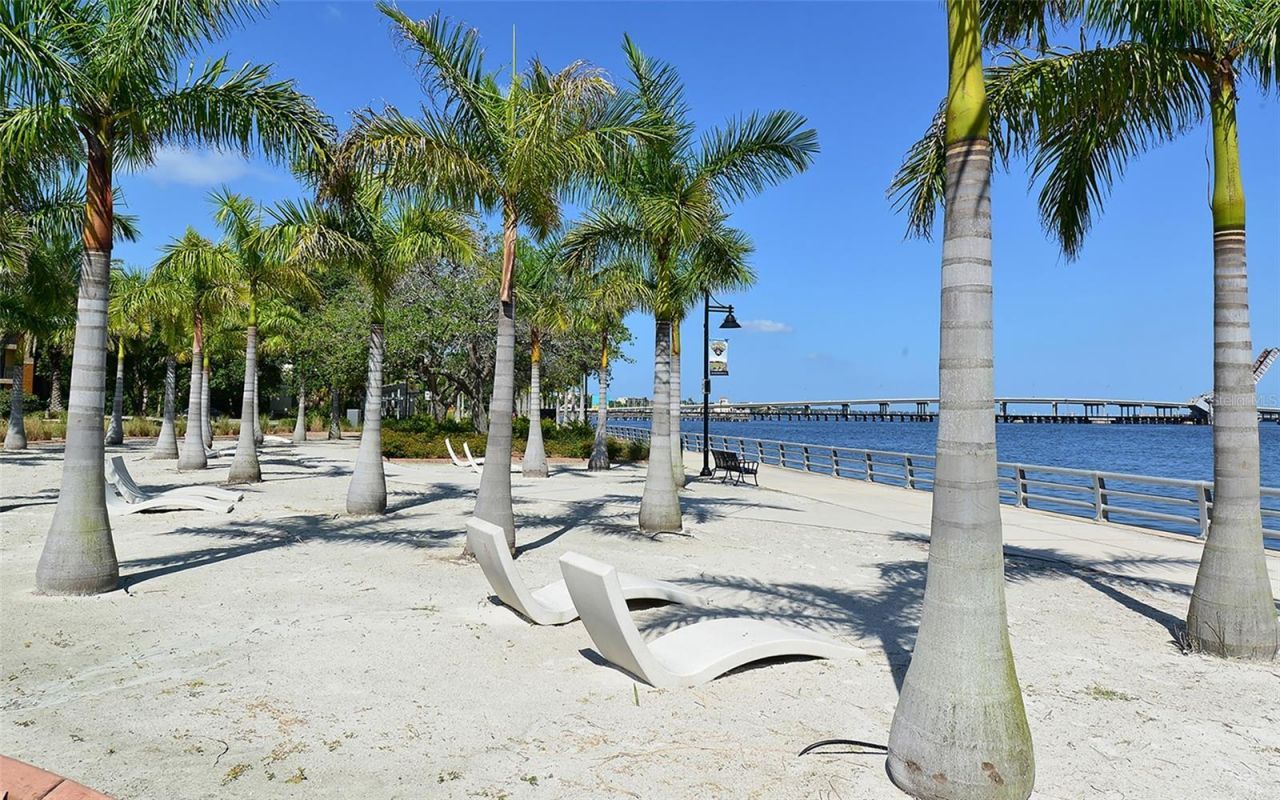 121 24th Street W, Bradenton, FL 34205 Photo