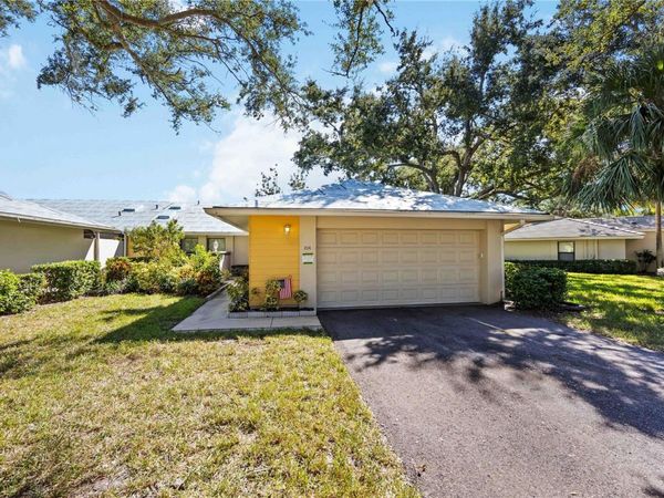 214 SOUTHAMPTON DRIVE, Unit 327, VENICE, FL 34293