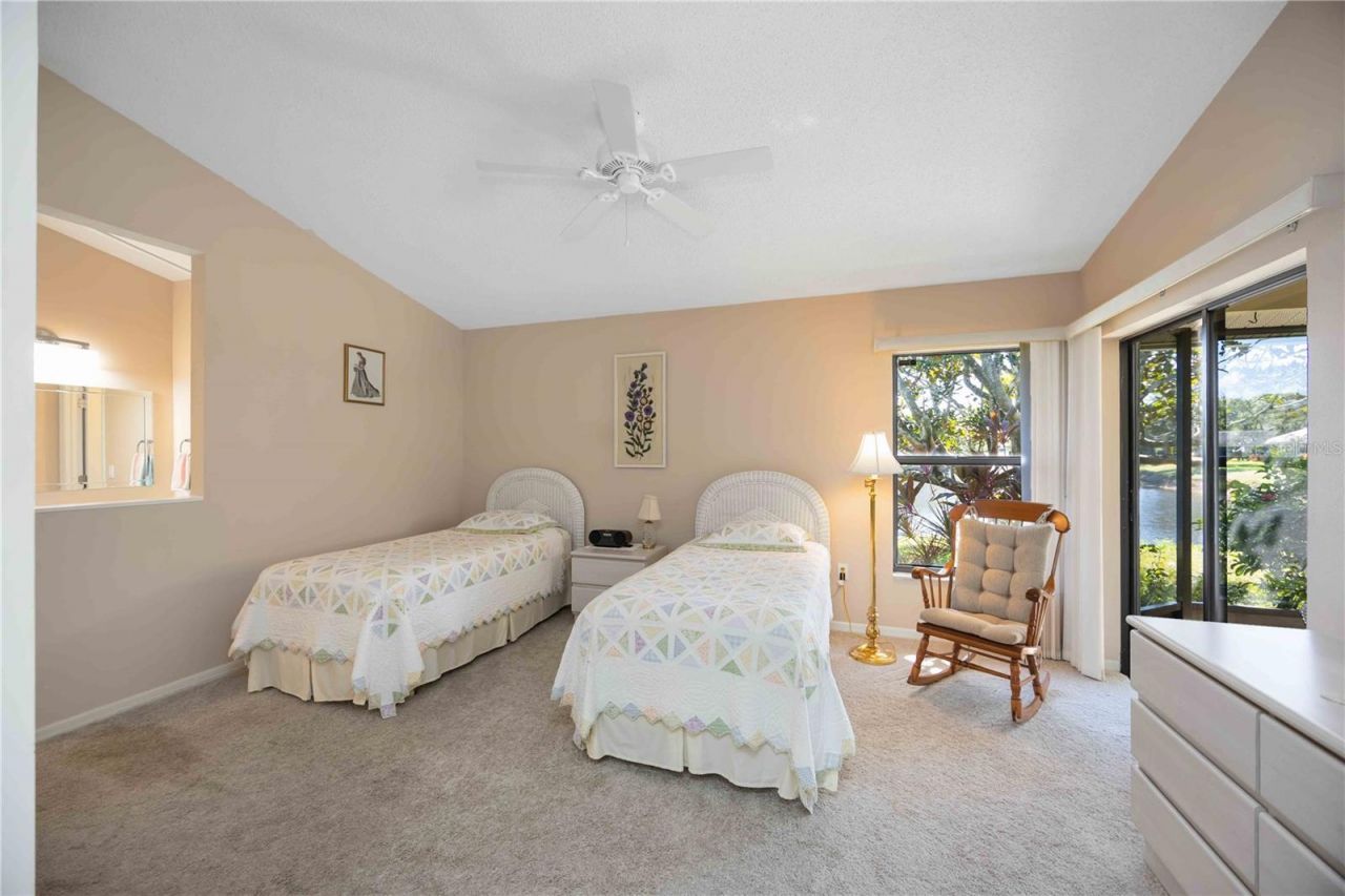 214 Southampton Drive, Unit 327, Venice, FL 34293 Photo