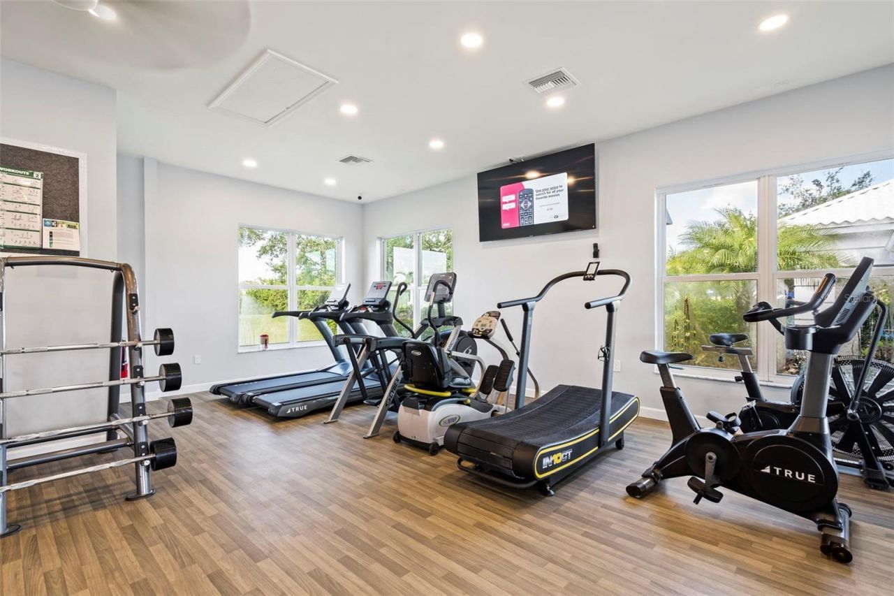 214 Southampton Drive, Unit 327, Venice, FL 34293 Photo