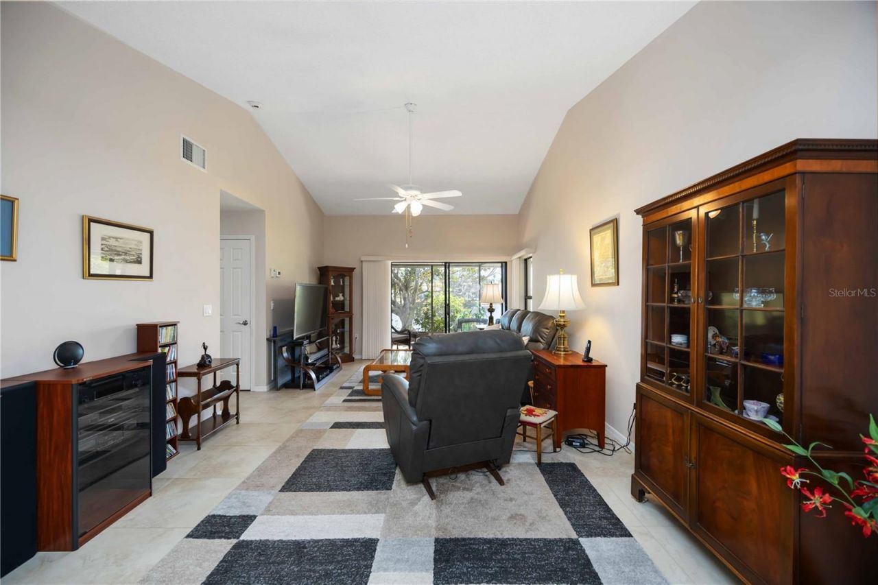 214 Southampton Drive, Unit 327, Venice, FL 34293 Photo