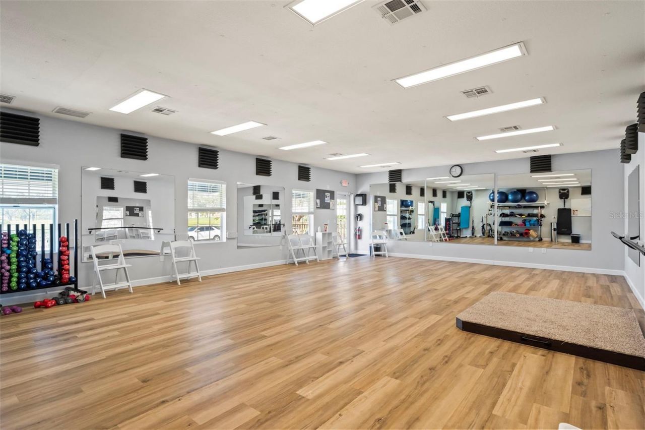 214 Southampton Drive, Unit 327, Venice, FL 34293 Photo