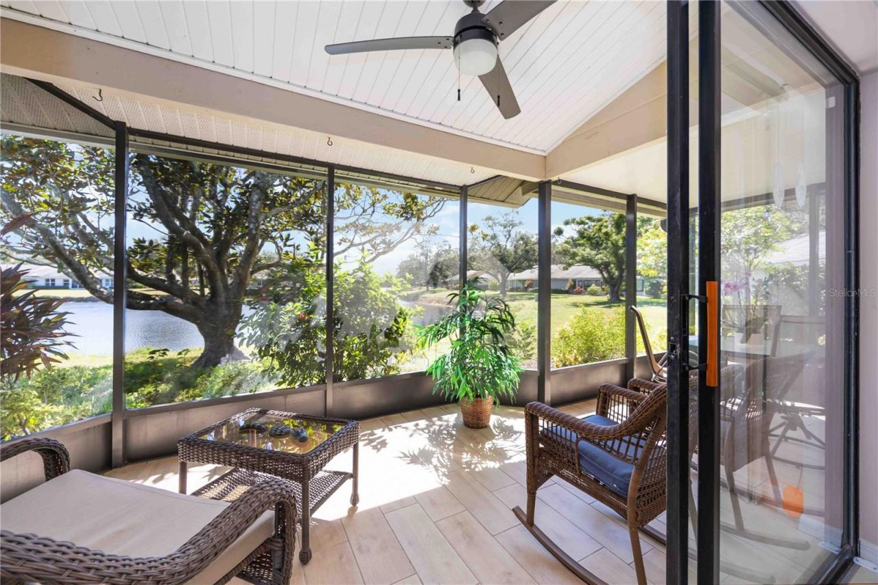 214 Southampton Drive, Unit 327, Venice, FL 34293 Photo