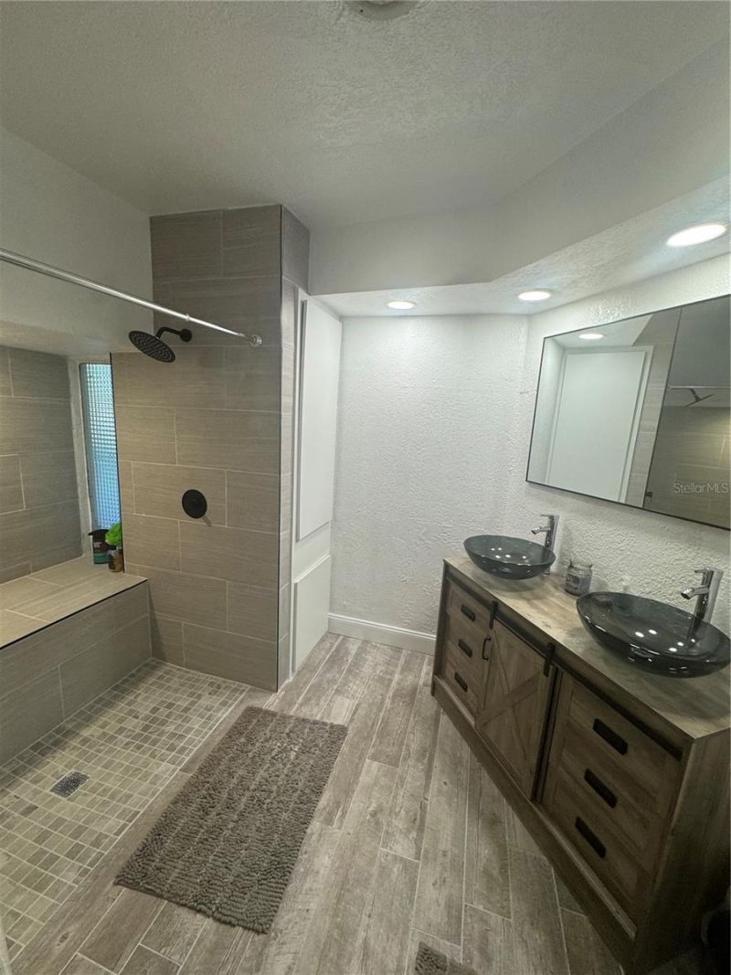 1204 Eckles Drive, Tampa, FL 33612 Photo