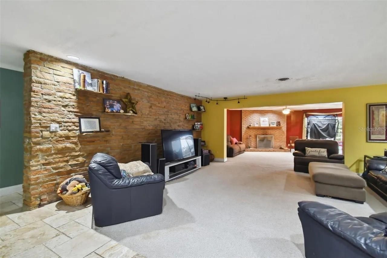 1204 Eckles Drive, Tampa, FL 33612 Photo