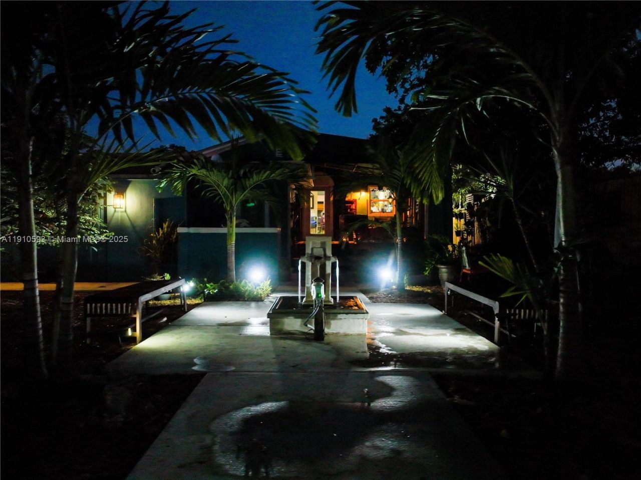 561 NW 53rd St, Miami, FL 33127 Photo