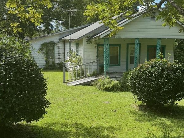 9100 Bryants Landing Road, Stockton, AL 36579