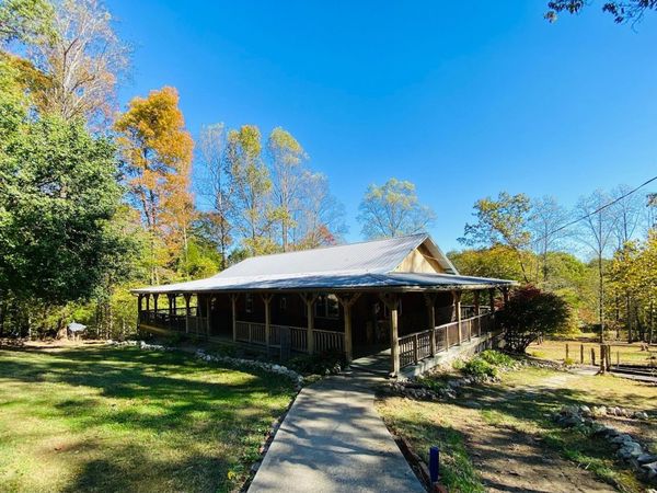 6744 S Riddle Road, English, IN 47118