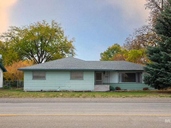 324 S Whitley Dr., Fruitland, ID 83619