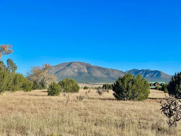 2 Cajun Court, Edgewood, NM 87015