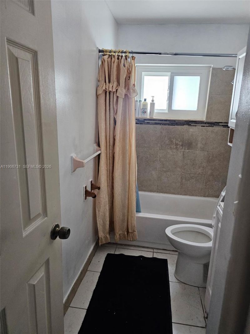 15151 Railroad Dr, Miami Gardens, FL 33054 Photo