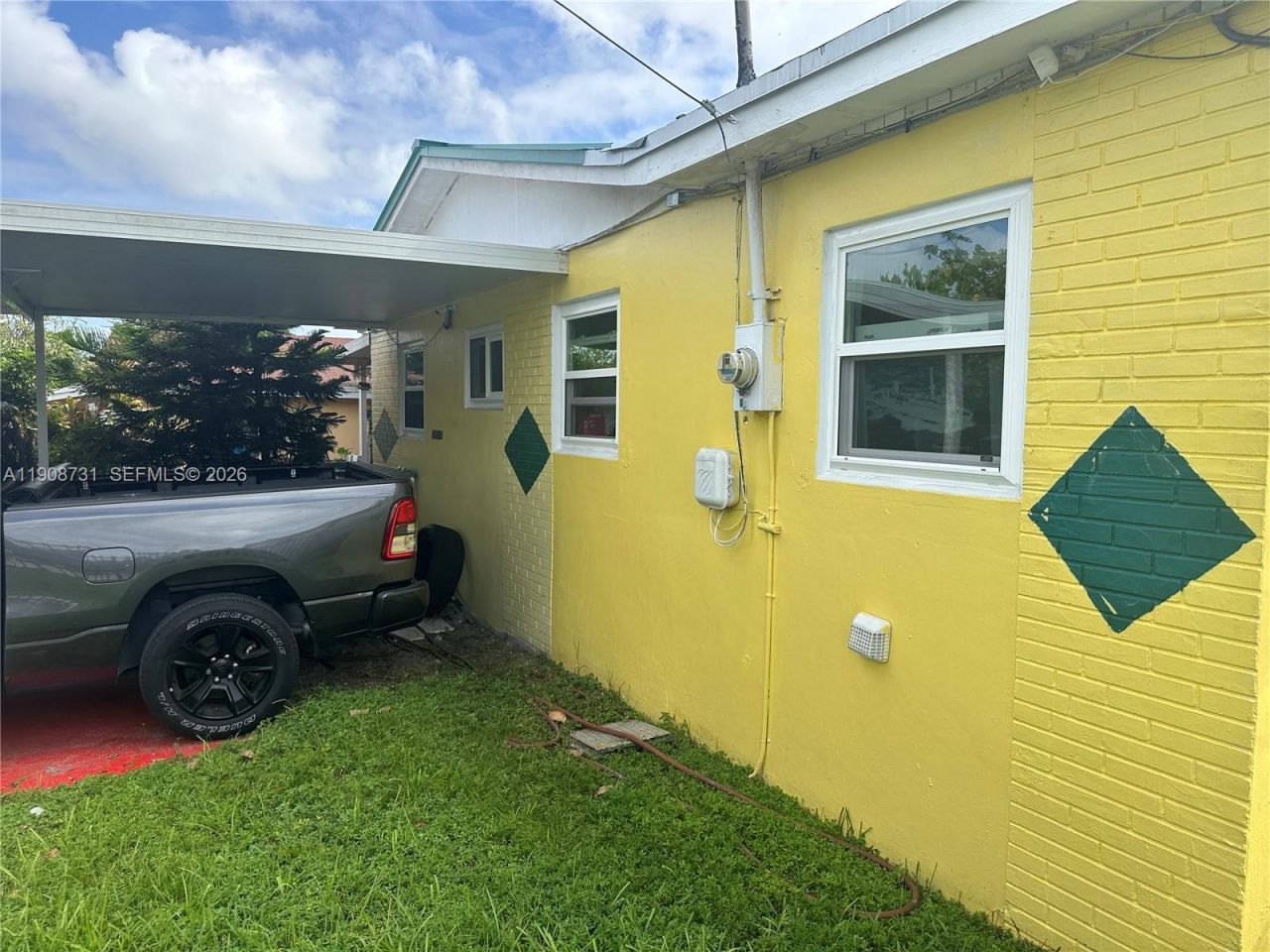 15151 Railroad Dr, Miami Gardens, FL 33054 Photo