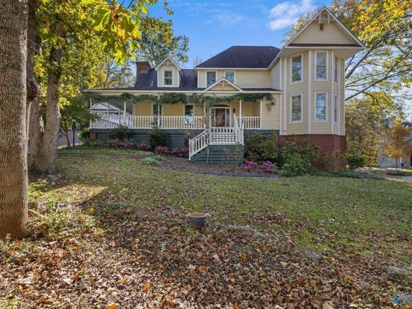 10204 Everest Drive, Huntsville, AL 35803