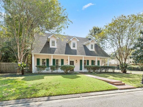 103 Clipper Cove, Lafayette, LA 70508