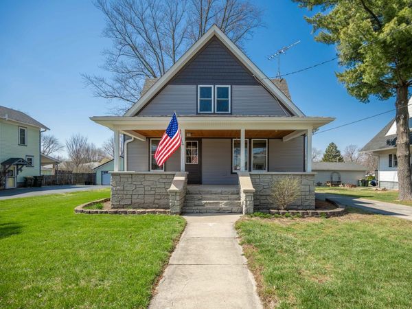 903 S Main Street, Yorkville, IL 60560