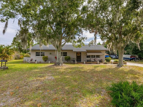 4 PINE STREET, LAKE PLACID, FL 33852