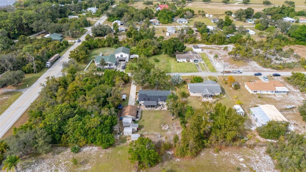 4 Pine Street, Lake Placid, FL 33852 Photo