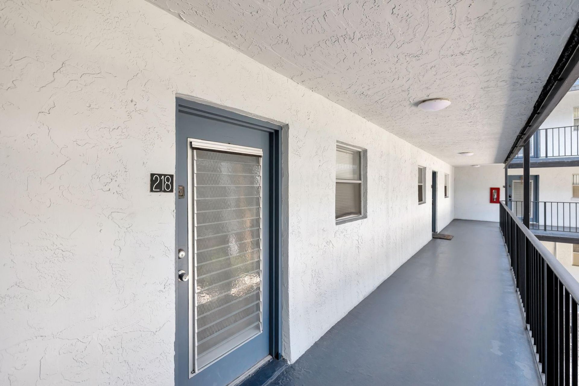 2800 Somerset Drive, Unit 218j, Lauderdale Lakes, FL 33311 Photo