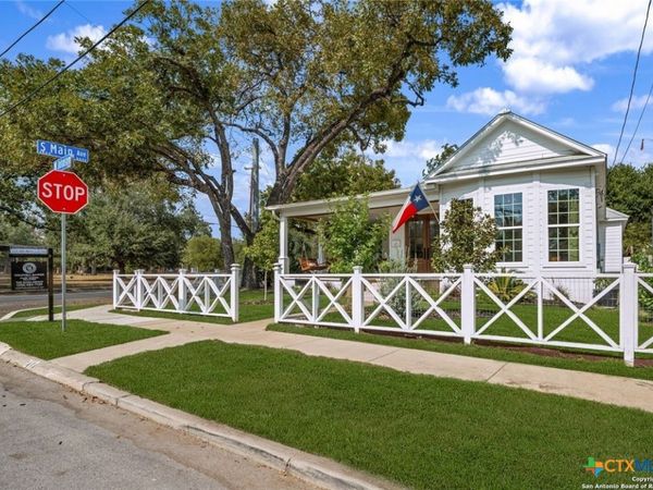 217 W Johnson, San Antonio, TX 78204