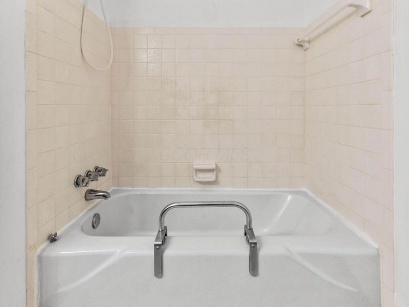 3104 Palomar Avenue, Columbus, OH 43231 Photo 46