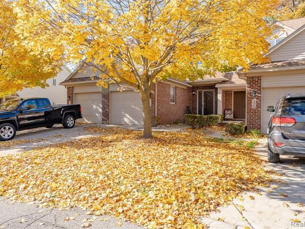 1314 Lilac Lane, Waterford Twp, MI 48327