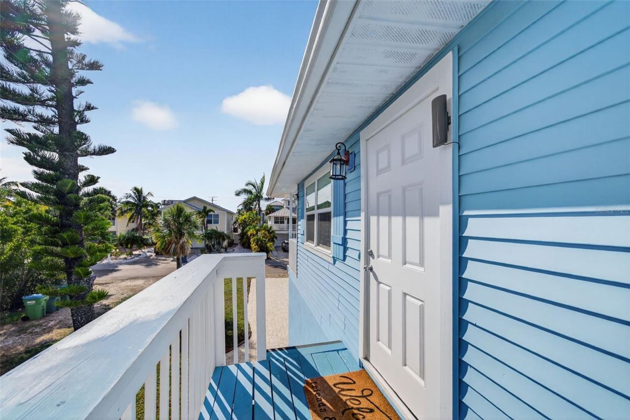 2915 Avenue C, Holmes Beach, FL 34217 Photo