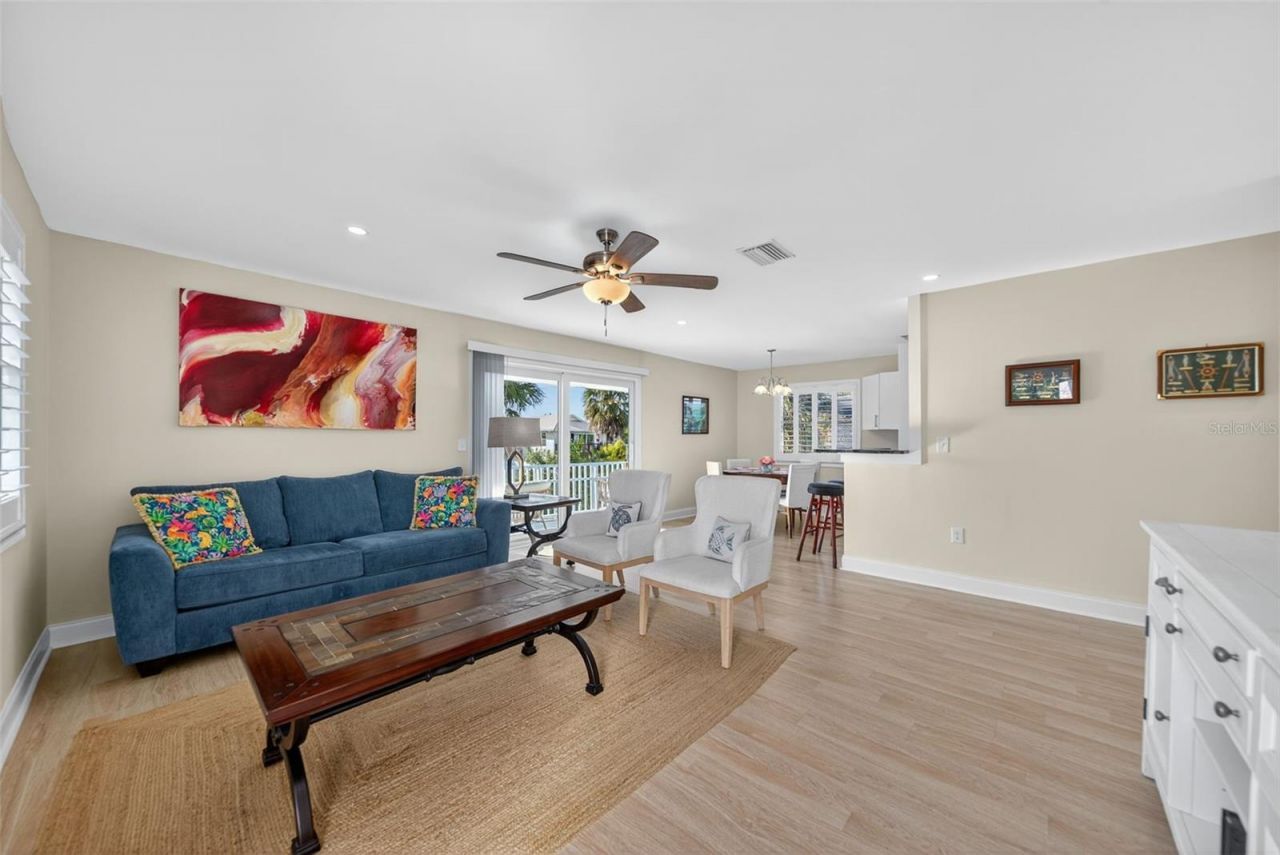 2915 Avenue C, Holmes Beach, FL 34217 Photo