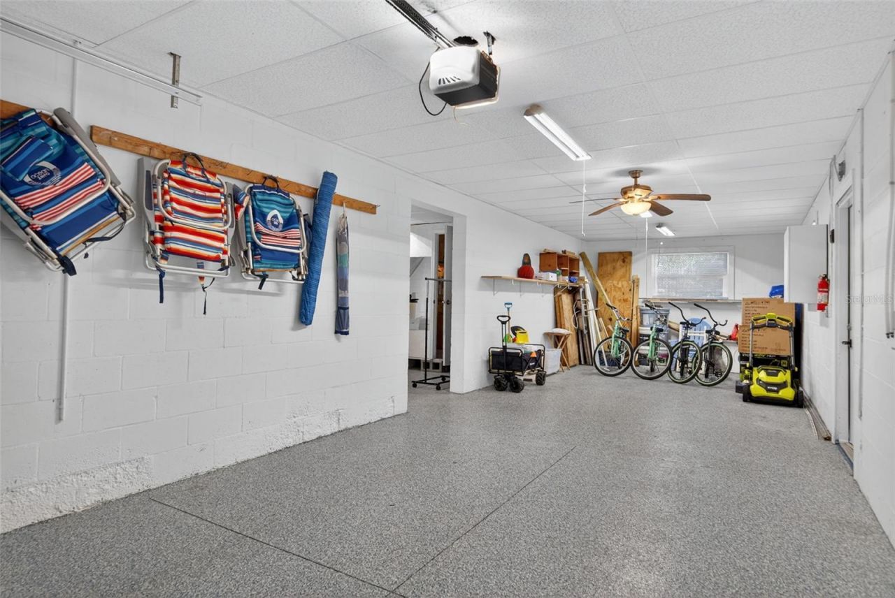 2915 Avenue C, Holmes Beach, FL 34217 Photo