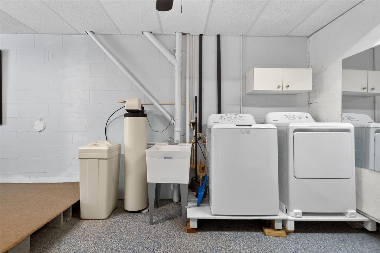 2915 Avenue C, Holmes Beach, FL 34217 Photo