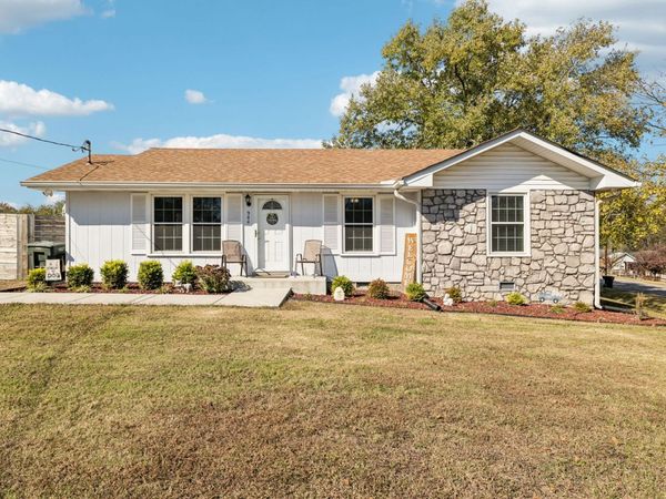 900 Ridge W, Hermitage, TN 37076