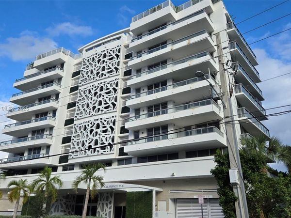 9261 E Bay Harbor Dr, Unit 402, Bay Harbor Islands, FL 33154