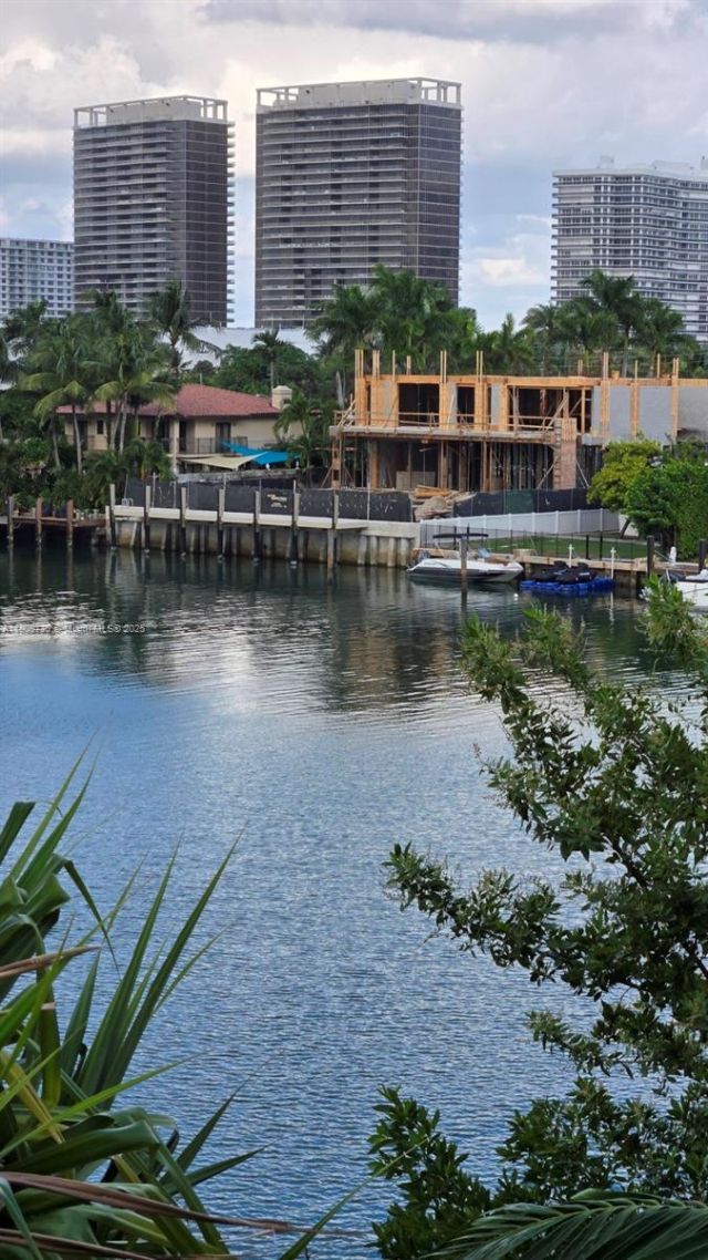 9261 E Bay Harbor Dr, Unit 402, Bay Harbor Islands, FL 33154 Photo