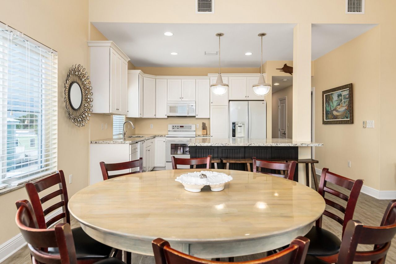 58950 Overseas Highway, Unit 13, Marathon, FL 33050 Photo