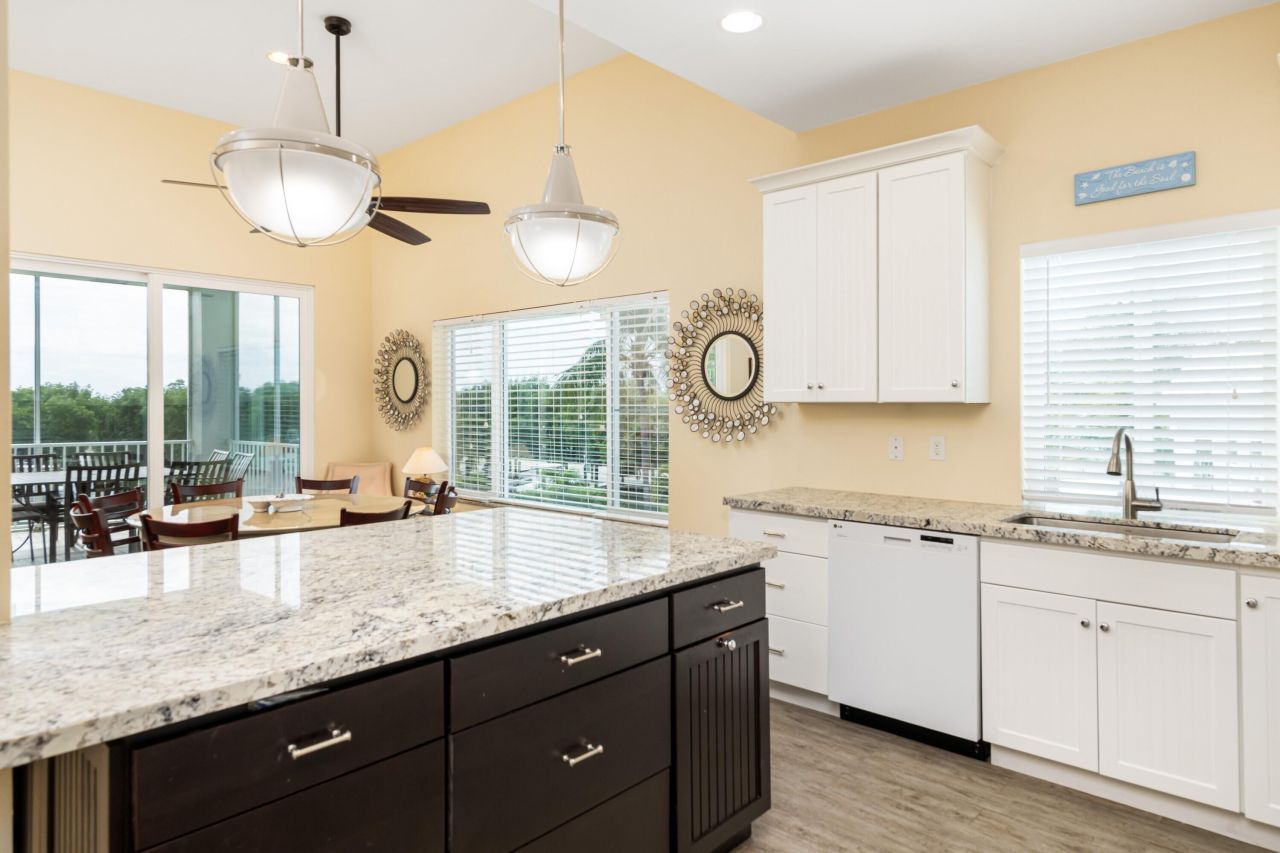 58950 Overseas Highway, Unit 13, Marathon, FL 33050 Photo