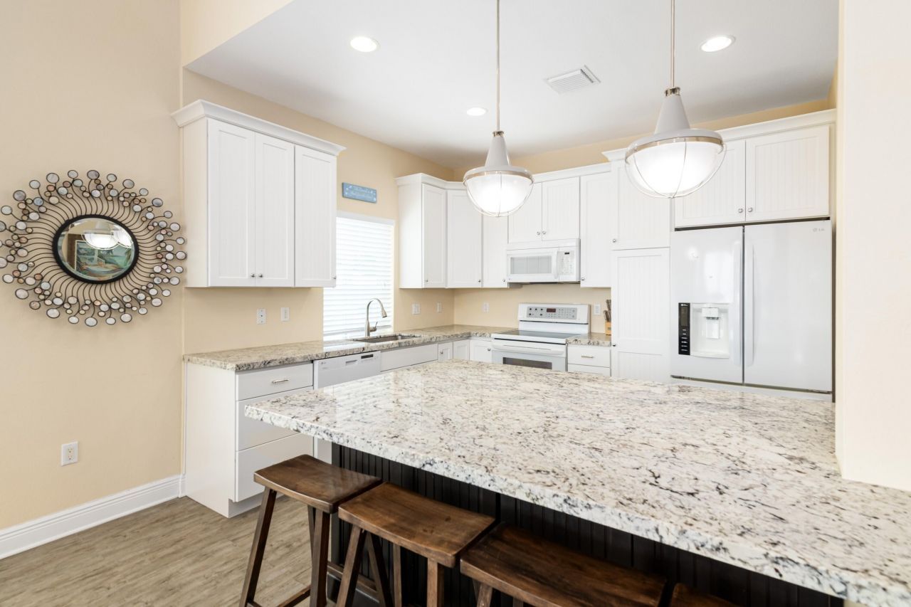 58950 Overseas Highway, Unit 13, Marathon, FL 33050 Photo