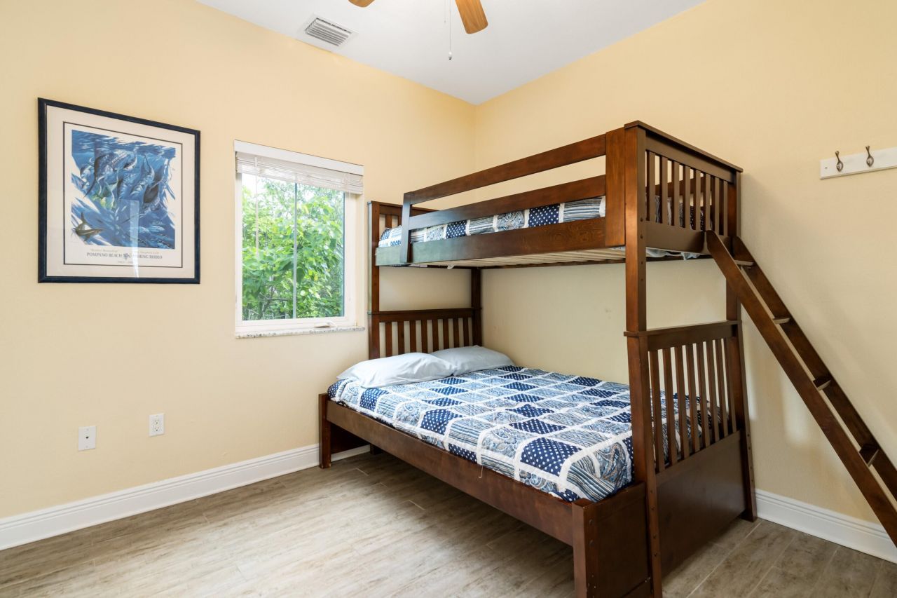 58950 Overseas Highway, Unit 13, Marathon, FL 33050 Photo