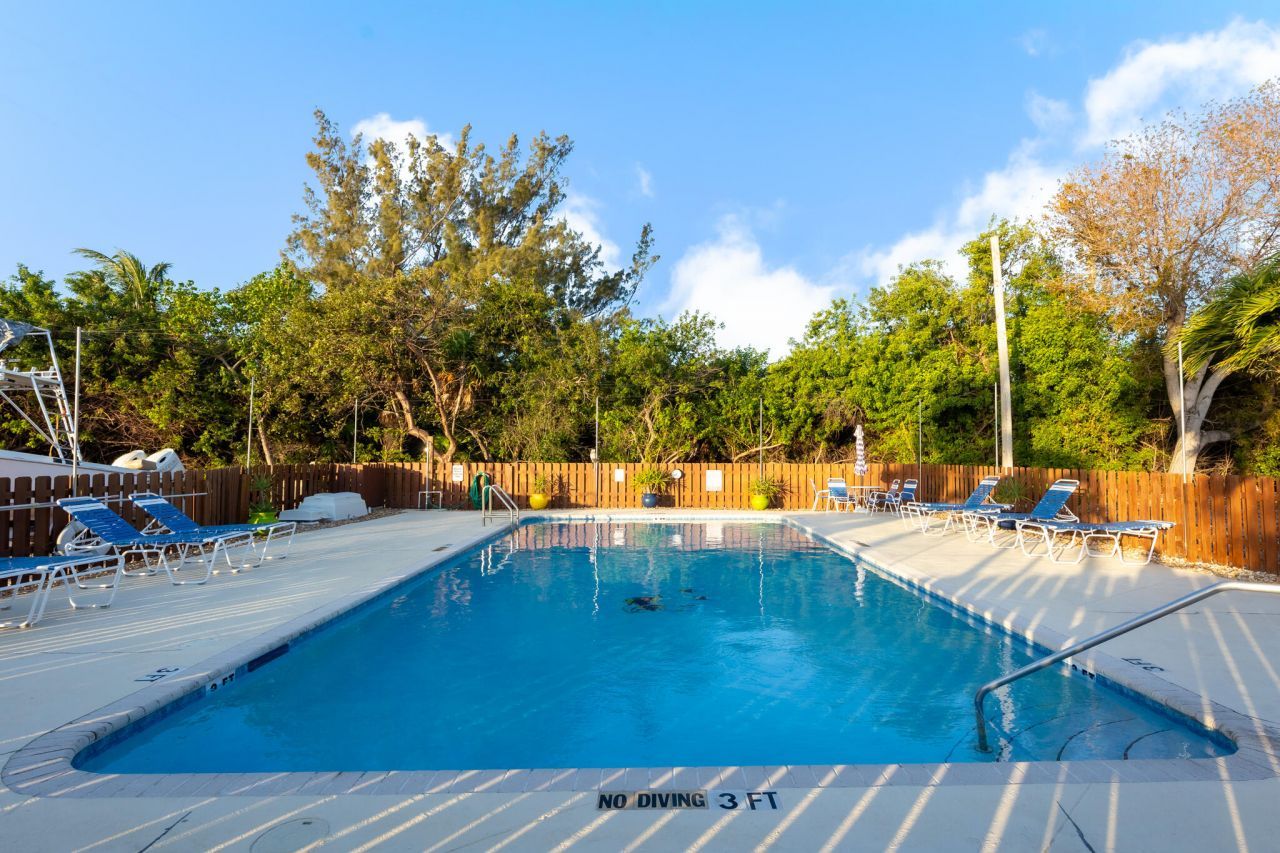 58950 Overseas Highway, Unit 13, Marathon, FL 33050 Photo