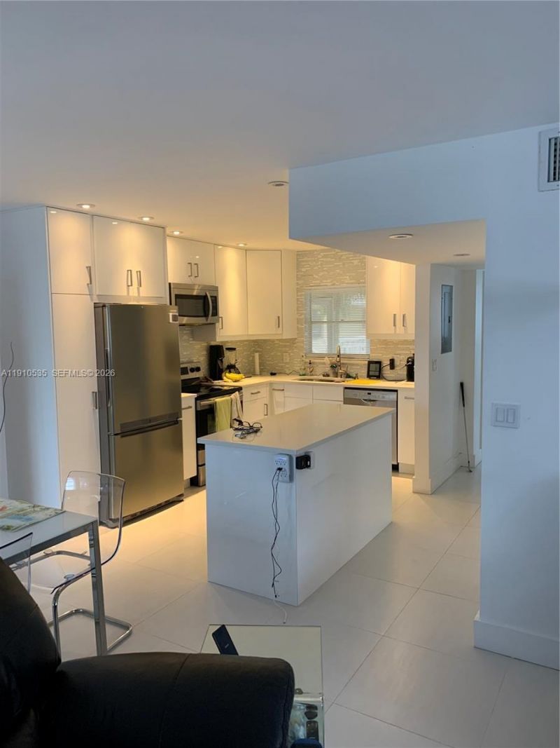 1501 Arthur St, Unit 10, Hollywood, FL 33020 Photo