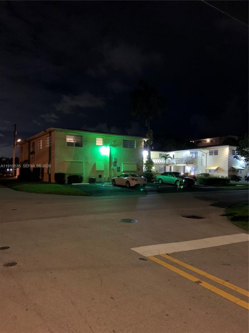 1501 Arthur St, Unit 10, Hollywood, FL 33020 Photo