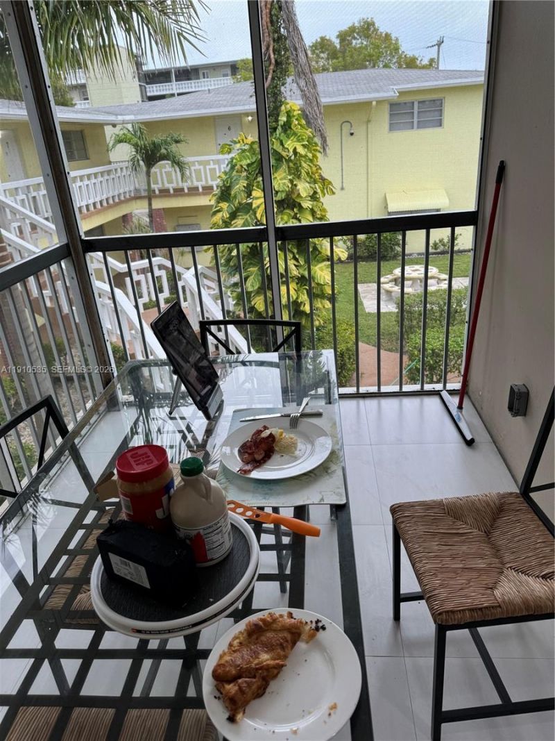 1501 Arthur St, Unit 10, Hollywood, FL 33020 Photo
