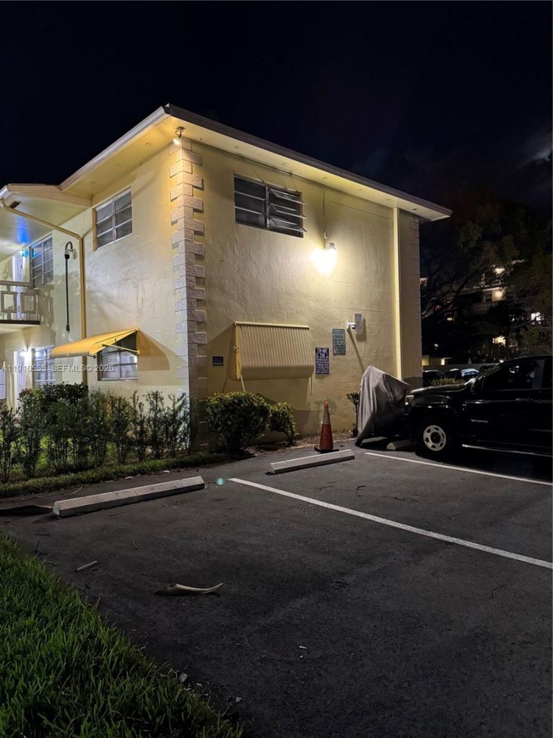 1501 Arthur St, Unit 10, Hollywood, FL 33020 Photo
