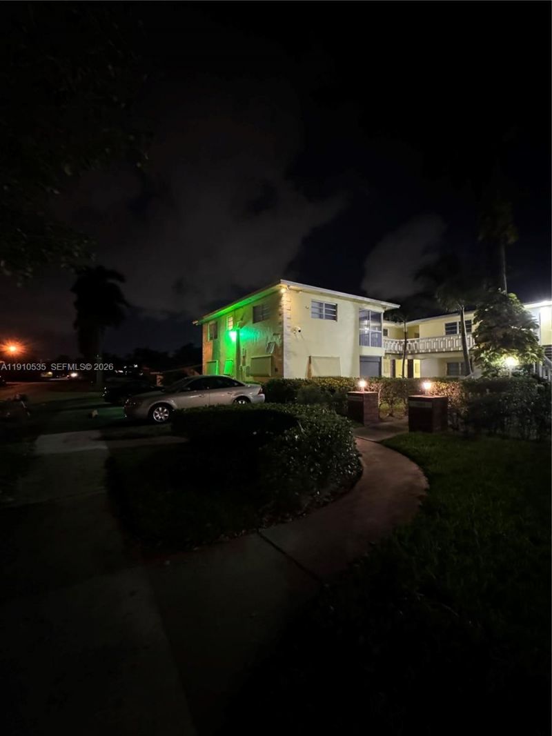 1501 Arthur St, Unit 10, Hollywood, FL 33020 Photo