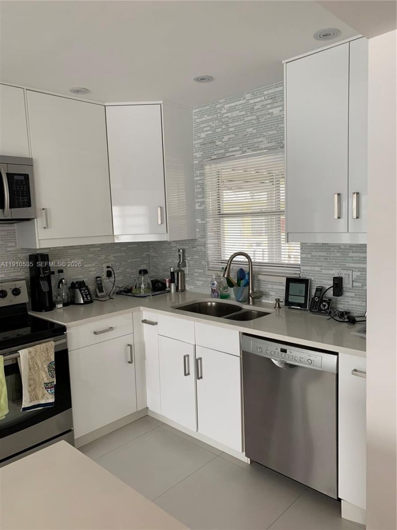 1501 Arthur St, Unit 10, Hollywood, FL 33020 Photo